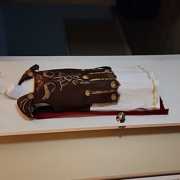 Marc Anthony Adult Roman Costume, Standard Size Fits Up to 44 Jacket Size - Picture 2 of 12